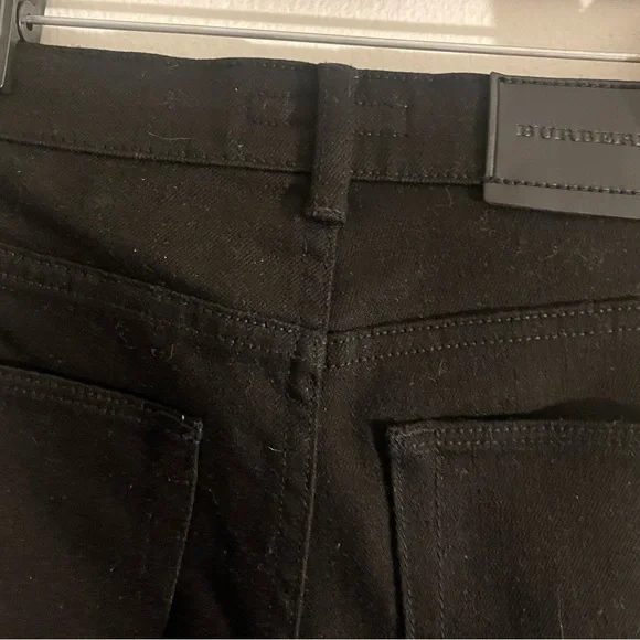 Black Burberry boys straight skinny jeans NWT size 8 Yr (98)